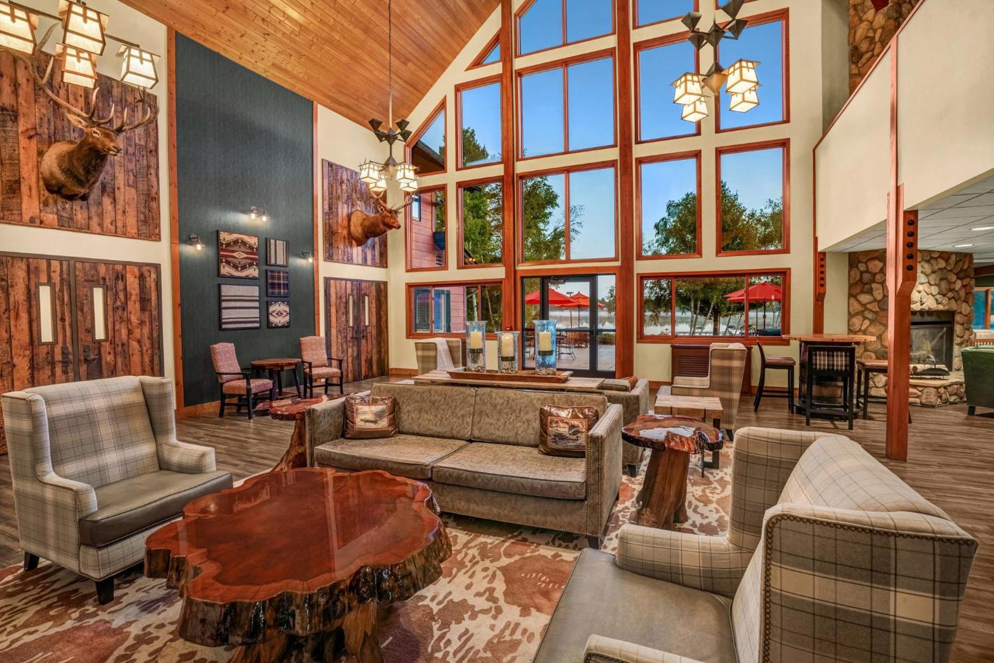 Holiday Inn Express & Suites Hayward By Ihg Exteriér fotografie