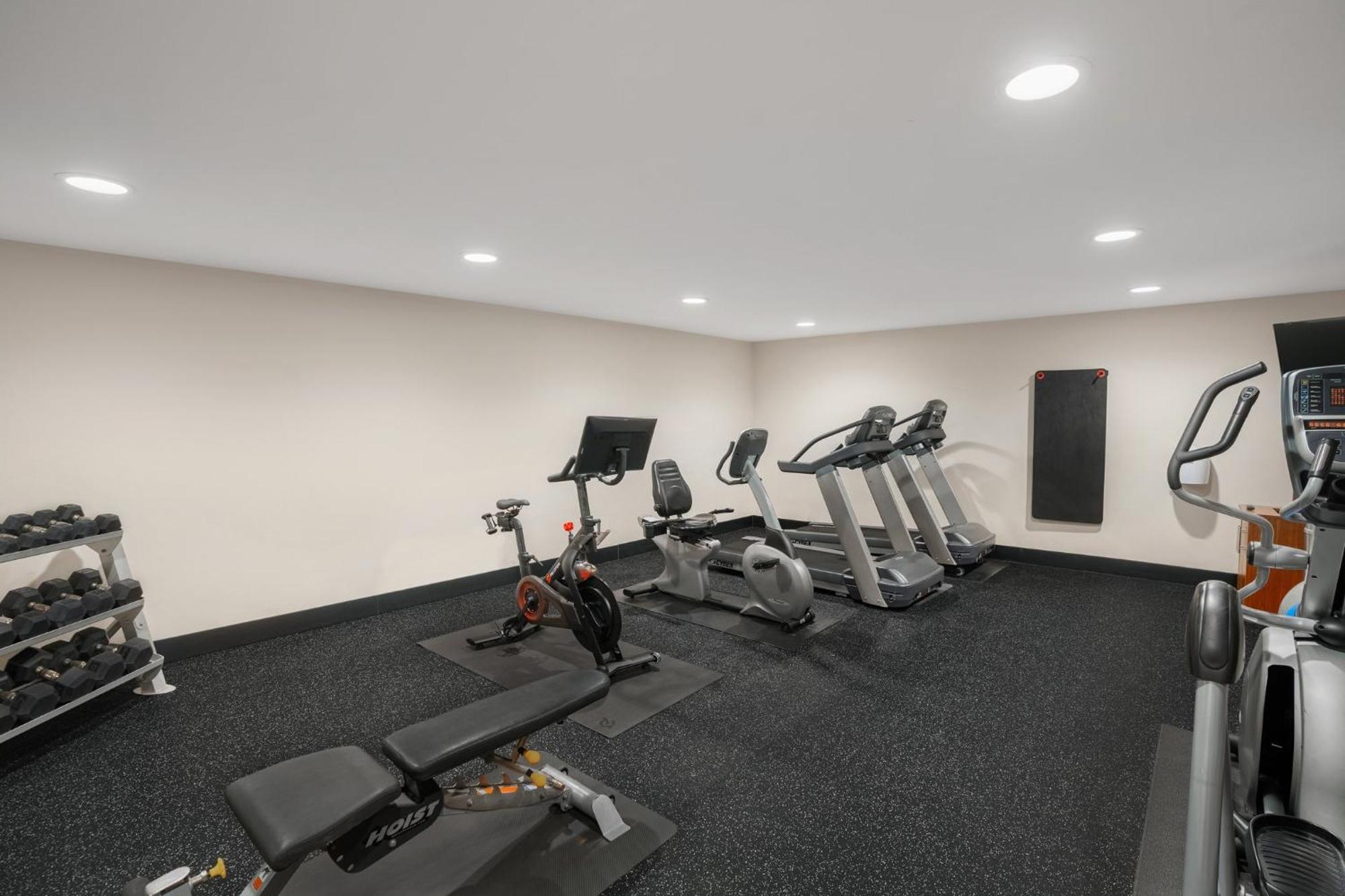 Holiday Inn Express & Suites Hayward By Ihg Exteriér fotografie