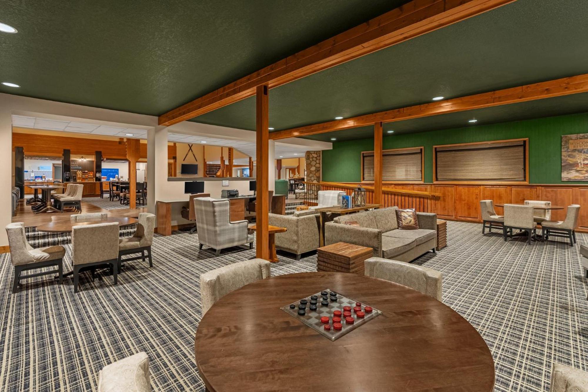 Holiday Inn Express & Suites Hayward By Ihg Exteriér fotografie